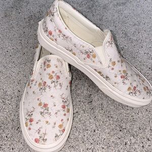 Floral Slip-on Vans
